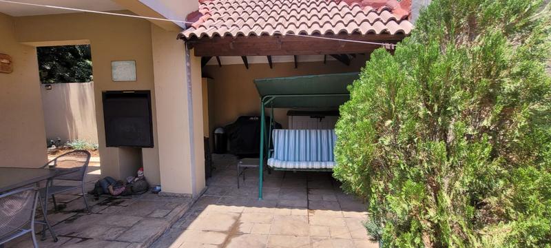 3 Bedroom Property for Sale in New Redruth Gauteng