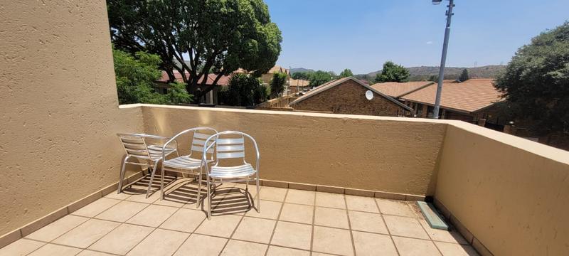 3 Bedroom Property for Sale in New Redruth Gauteng