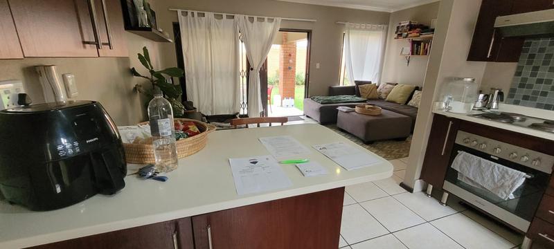 2 Bedroom Property for Sale in Glenvista Gauteng