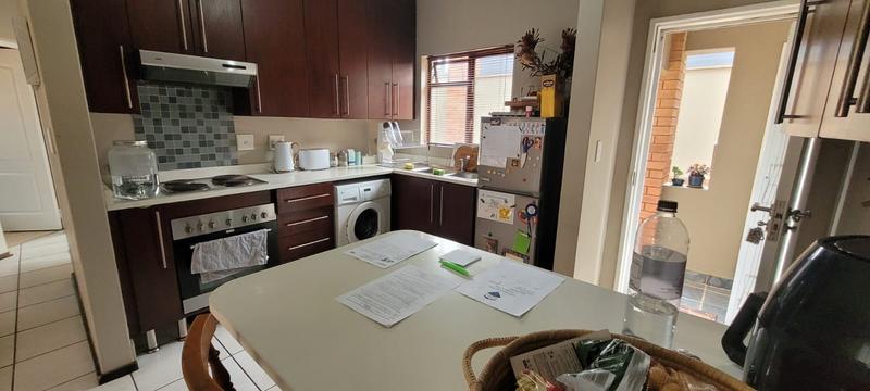 2 Bedroom Property for Sale in Glenvista Gauteng