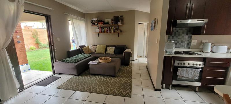 2 Bedroom Property for Sale in Glenvista Gauteng