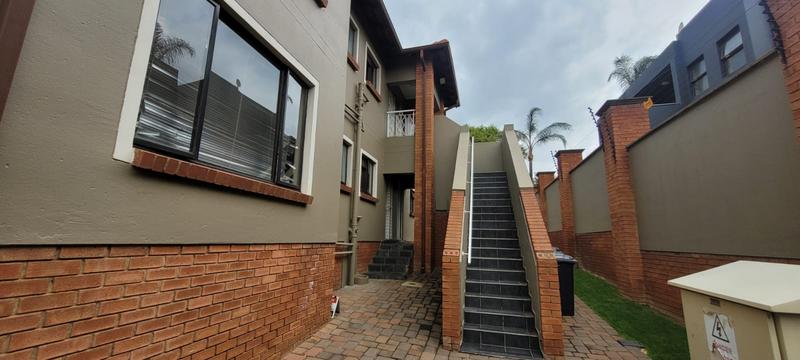 2 Bedroom Property for Sale in Glenvista Gauteng