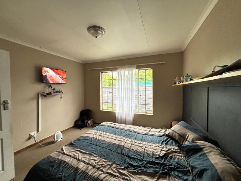 2 Bedroom Property for Sale in Meyerton Central Gauteng