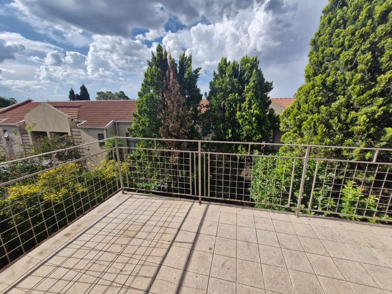 2 Bedroom Property for Sale in Bedfordview Gauteng