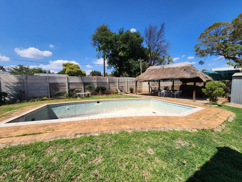 3 Bedroom Property for Sale in Dorandia Gauteng