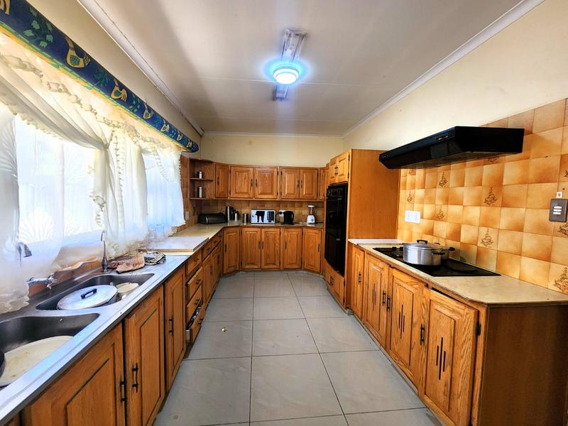 3 Bedroom Property for Sale in Dorandia Gauteng