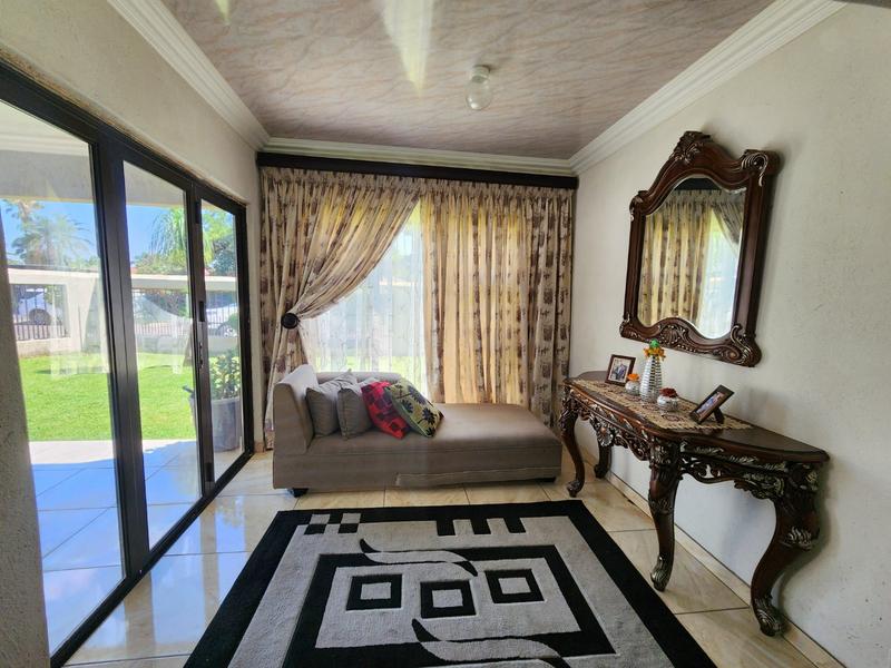 3 Bedroom Property for Sale in Dorandia Gauteng