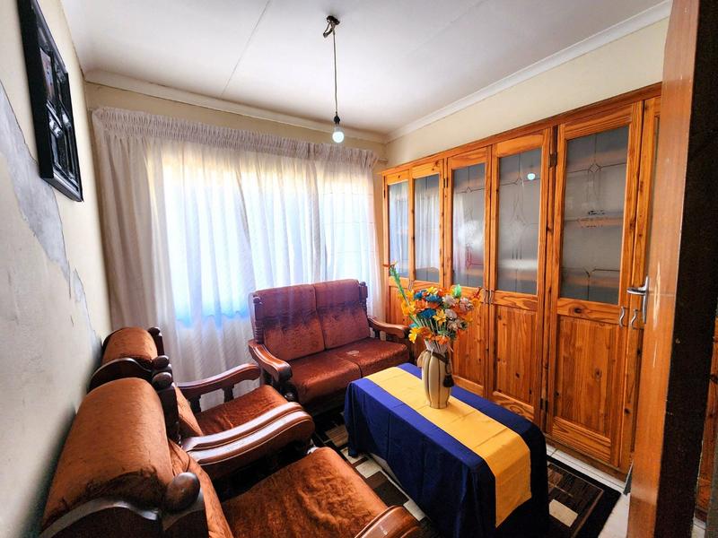 3 Bedroom Property for Sale in Dorandia Gauteng