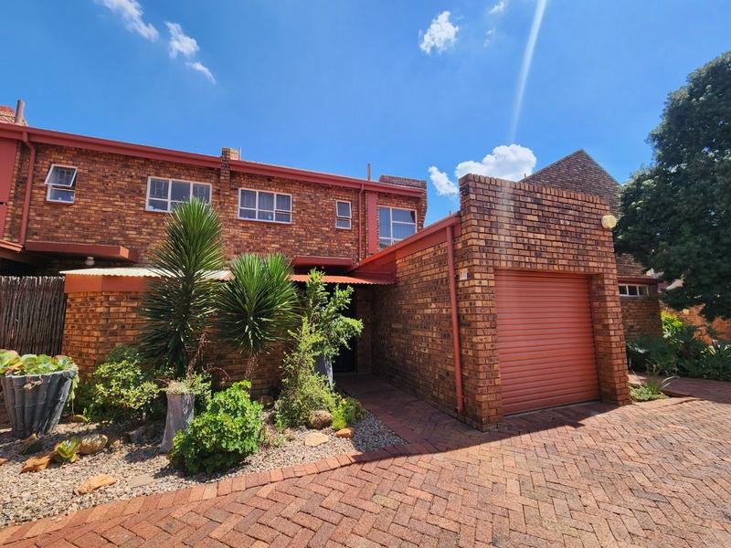 2 Bedroom Property for Sale in Dorandia Gauteng