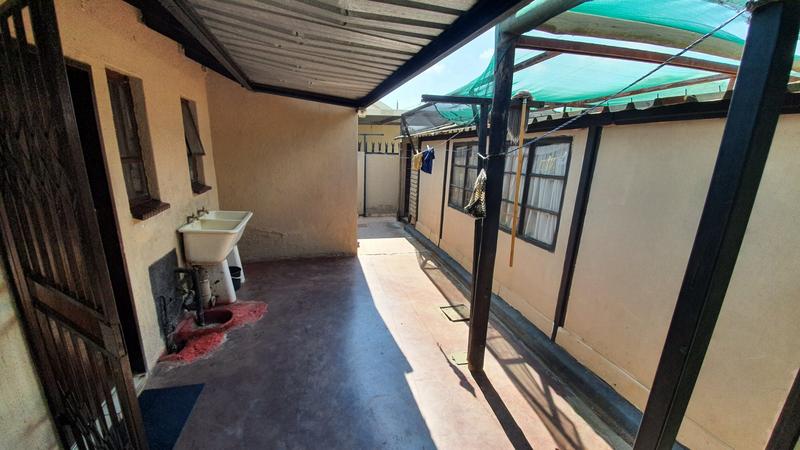 2 Bedroom Property for Sale in Karenpark Gauteng