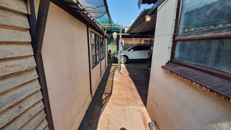 2 Bedroom Property for Sale in Karenpark Gauteng