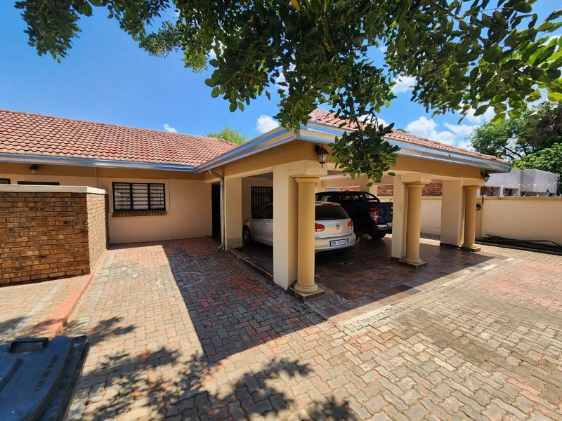 3 Bedroom Property for Sale in Theresa Park Gauteng