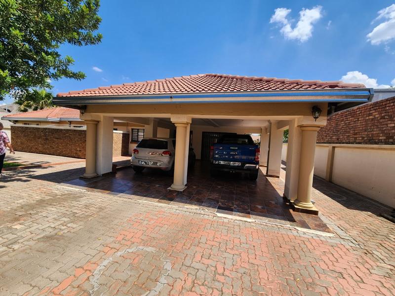 3 Bedroom Property for Sale in Theresa Park Gauteng