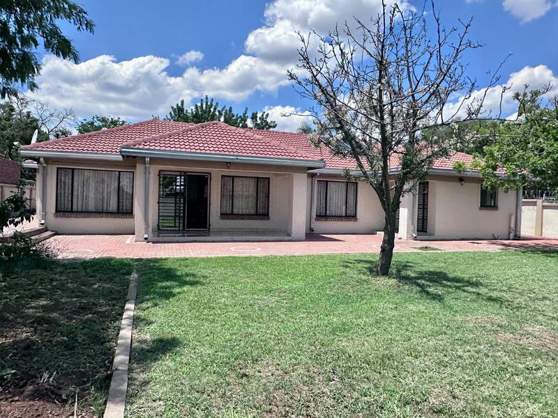 3 Bedroom Property for Sale in Theresa Park Gauteng