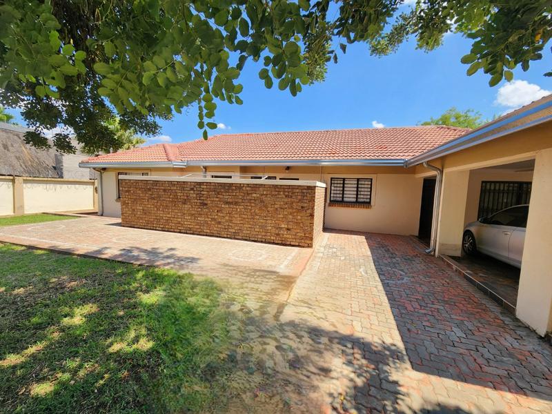 3 Bedroom Property for Sale in Theresa Park Gauteng