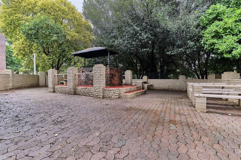 To Let 2 Bedroom Property for Rent in Albertville Gauteng