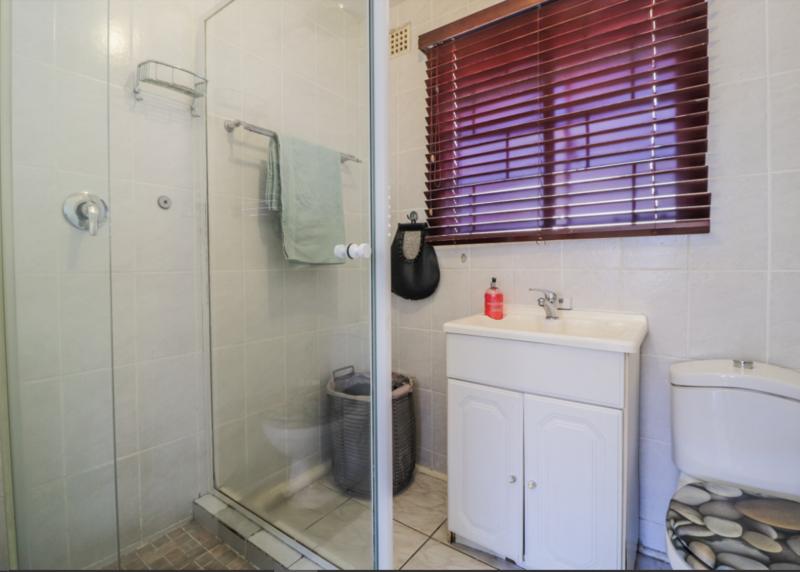 2 Bedroom Property for Sale in Eden Glen Gauteng