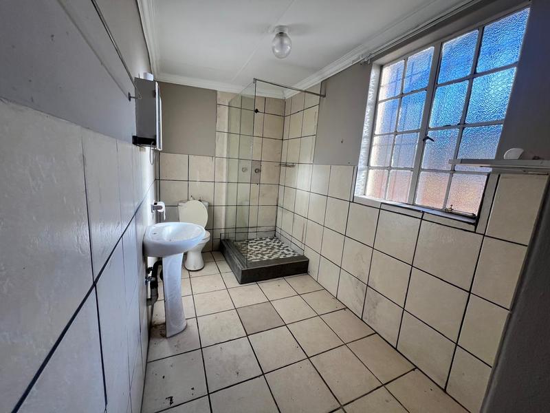 To Let 2 Bedroom Property for Rent in Brenthurst Gauteng