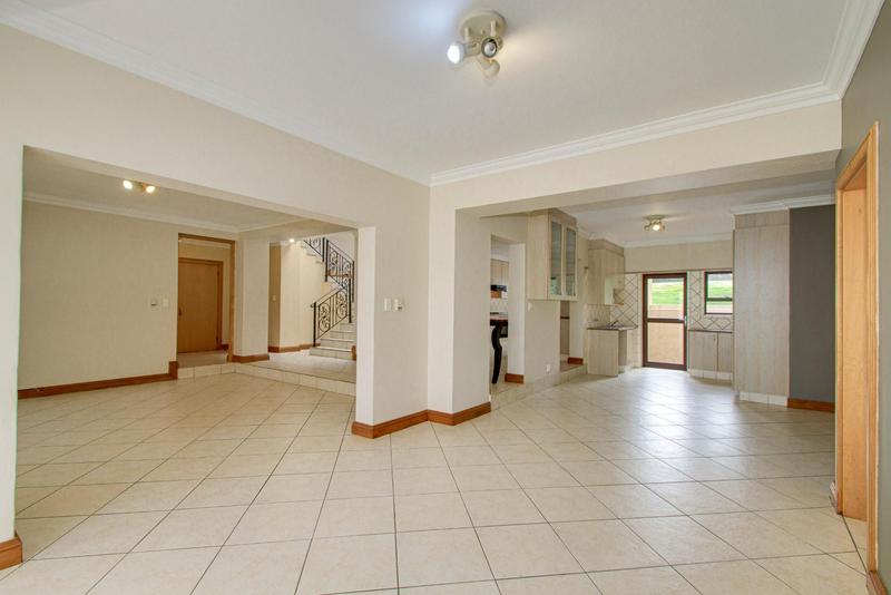 To Let 4 Bedroom Property for Rent in Dainfern Golf Estate Gauteng