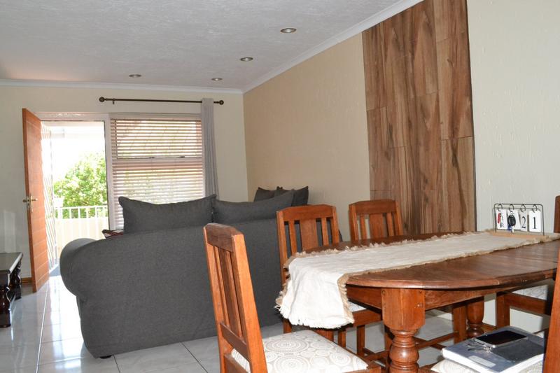 2 Bedroom Property for Sale in Rangeview Gauteng