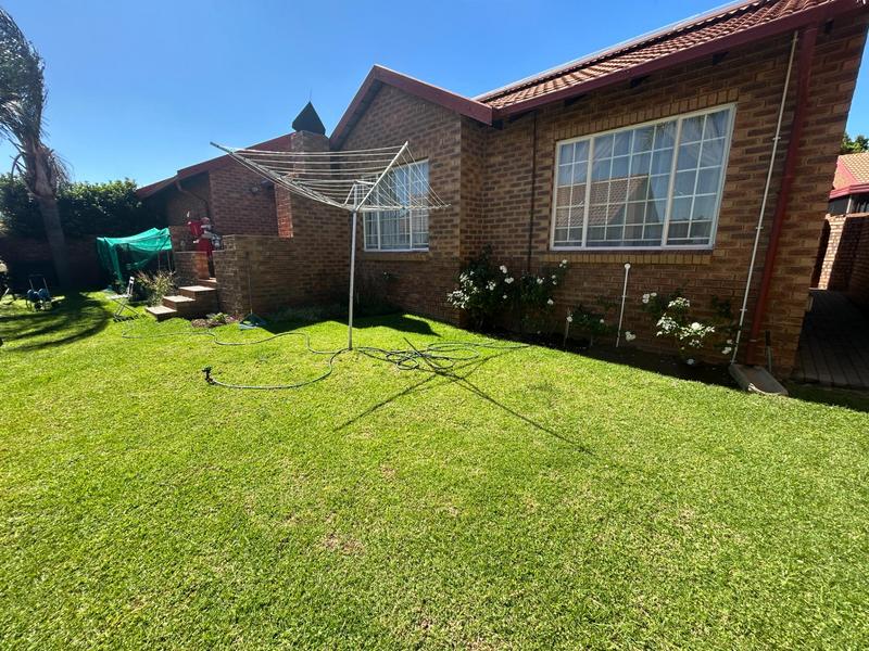 3 Bedroom Property for Sale in The Reeds Gauteng