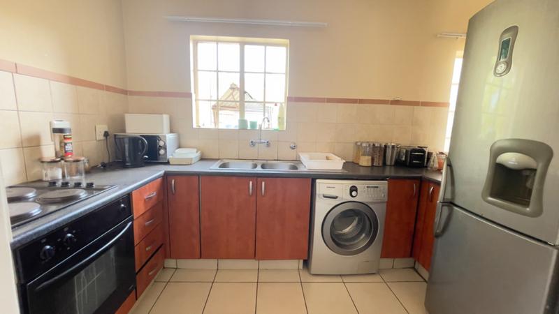 2 Bedroom Property for Sale in Noordhang Gauteng