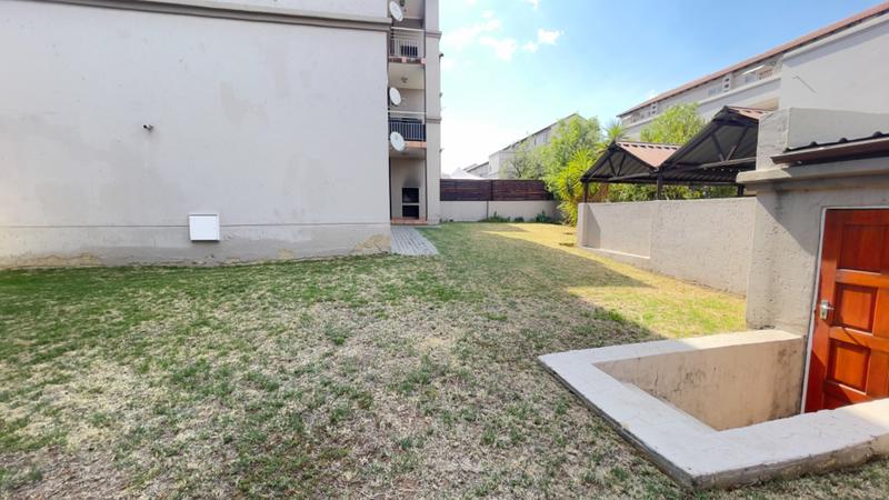 2 Bedroom Property for Sale in Noordhang Gauteng