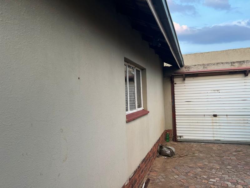 3 Bedroom Property for Sale in Sebokeng Unit 17 Gauteng