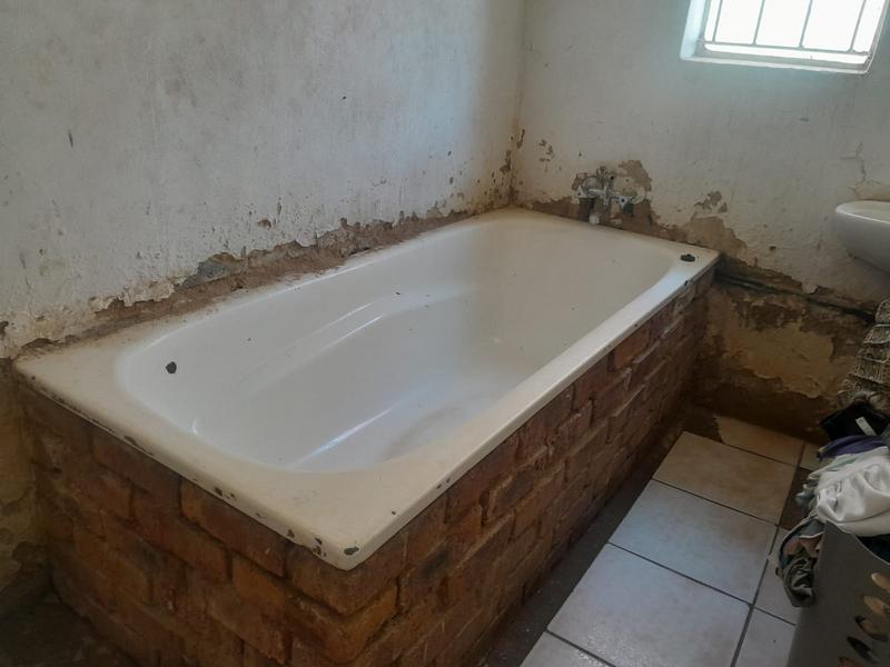 2 Bedroom Property for Sale in Sebokeng Unit 3 Gauteng