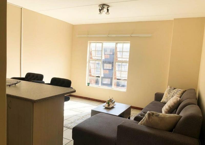 1 Bedroom Property for Sale in Grand Central Gauteng