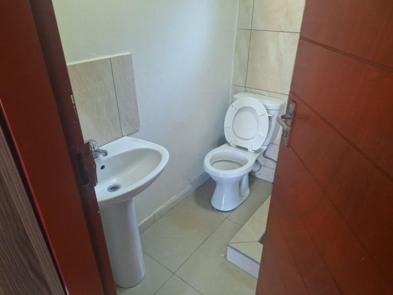 To Let 1 Bedroom Property for Rent in Protea Glen Gauteng