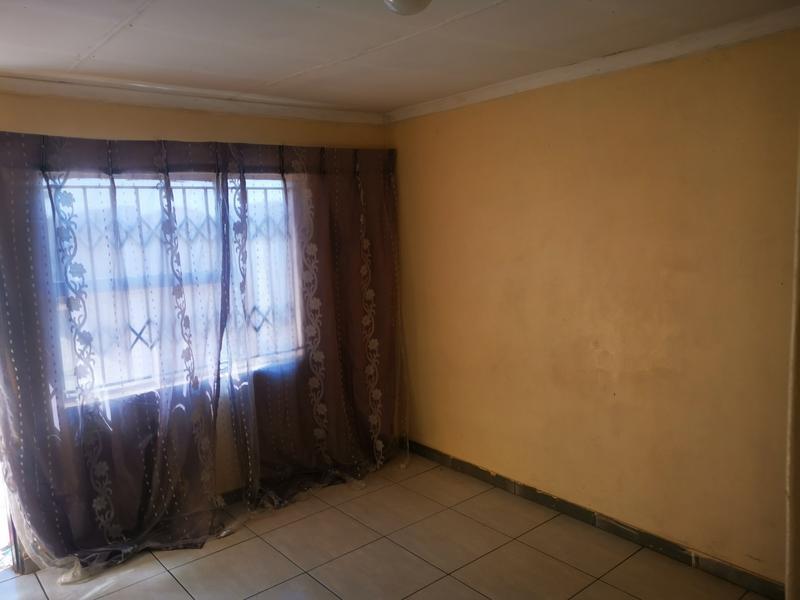 To Let 1 Bedroom Property for Rent in Vosloorus Ext 6 Gauteng