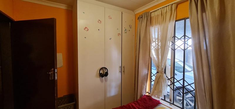 3 Bedroom Property for Sale in Windmill Park Gauteng