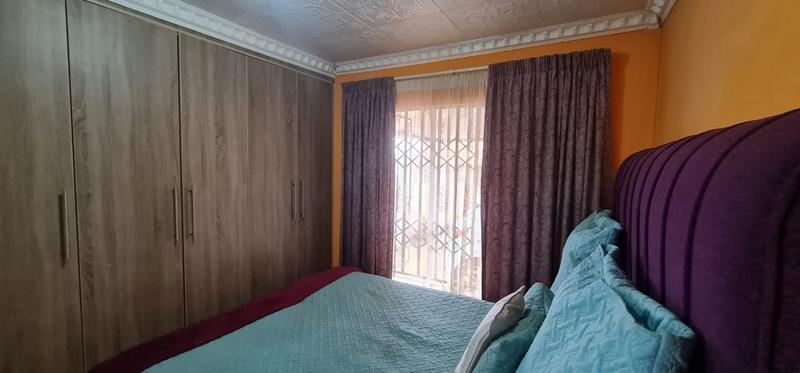 3 Bedroom Property for Sale in Windmill Park Gauteng