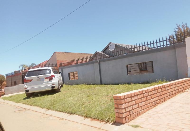 To Let 2 Bedroom Property for Rent in Protea Glen Gauteng