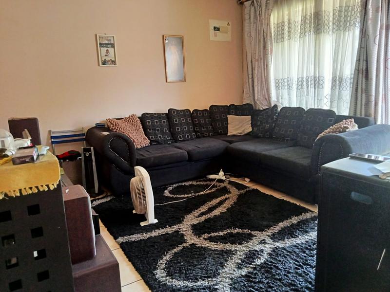 3 Bedroom Property for Sale in Diepkloof Gauteng