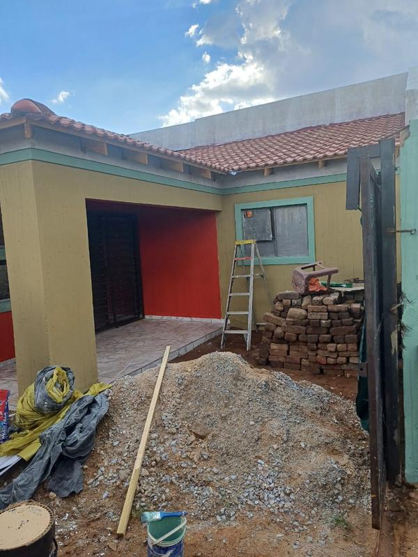 2 Bedroom Property for Sale in Orlando Gauteng