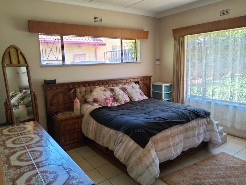 4 Bedroom Property for Sale in Florentia Gauteng