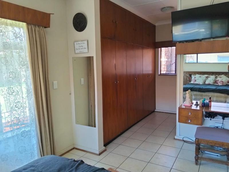 4 Bedroom Property for Sale in Florentia Gauteng