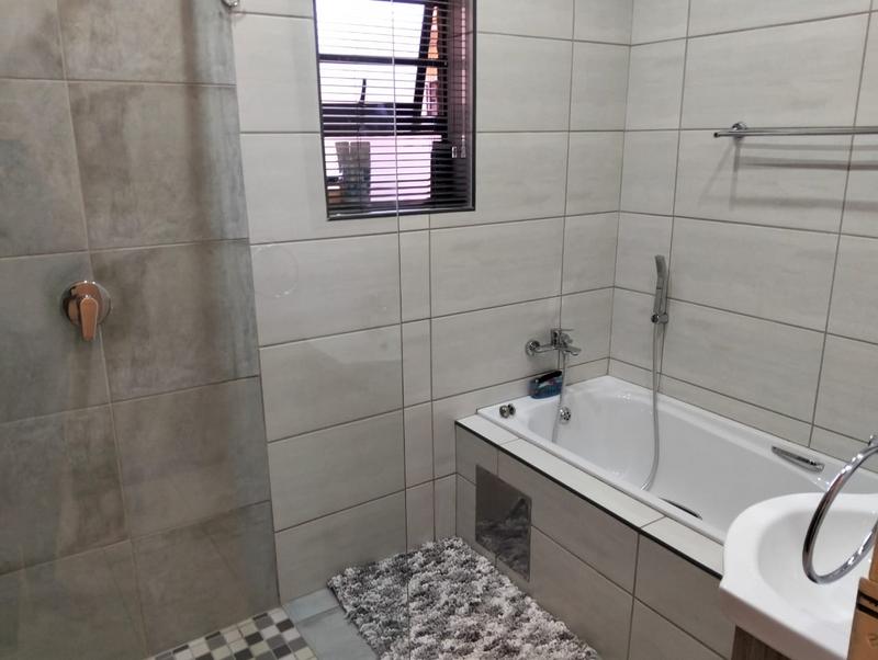 4 Bedroom Property for Sale in Florentia Gauteng