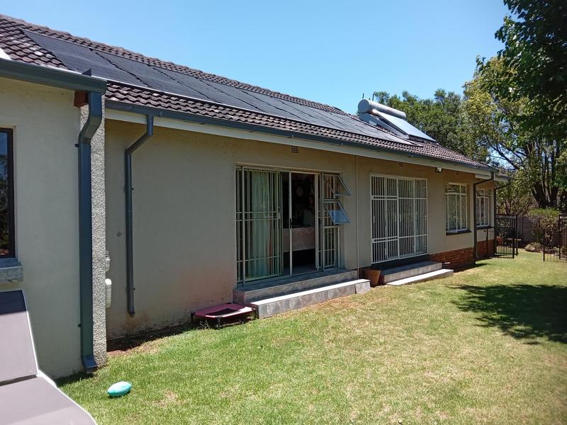 4 Bedroom Property for Sale in Isandovale Gauteng