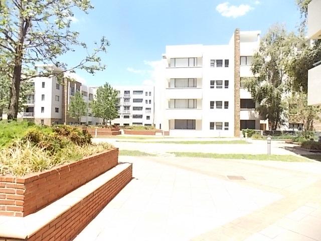 To Let 2 Bedroom Property for Rent in Bedford Gardens Gauteng