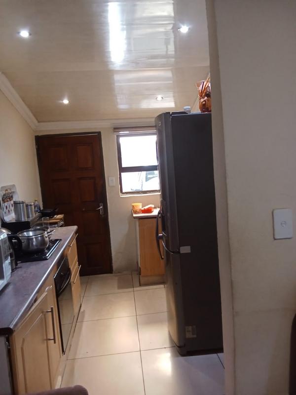 2 Bedroom Property for Sale in Meadowlands Gauteng