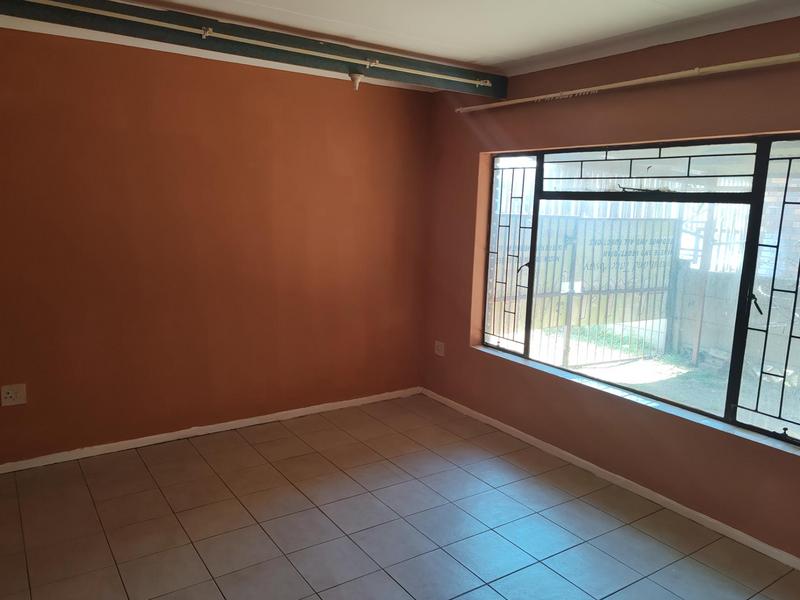 3 Bedroom Property for Sale in Lenasia South Gauteng