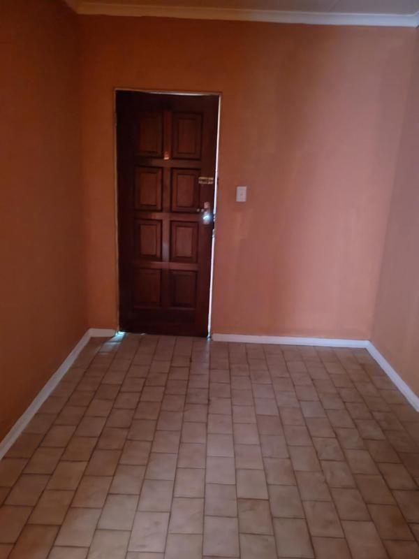 3 Bedroom Property for Sale in Lenasia South Gauteng