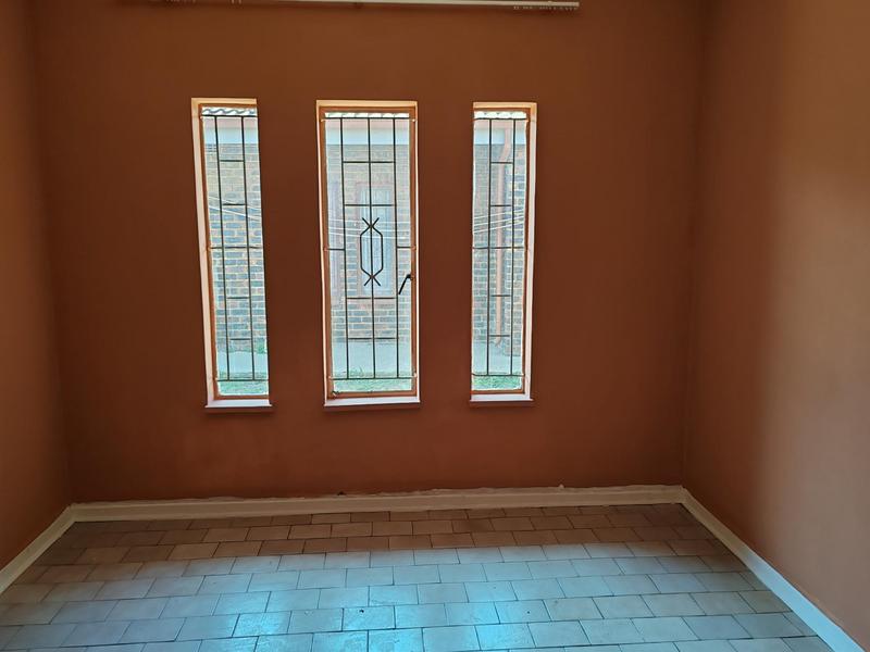 3 Bedroom Property for Sale in Lenasia South Gauteng