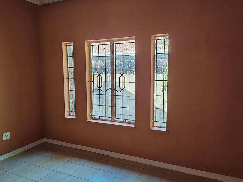 3 Bedroom Property for Sale in Lenasia South Gauteng