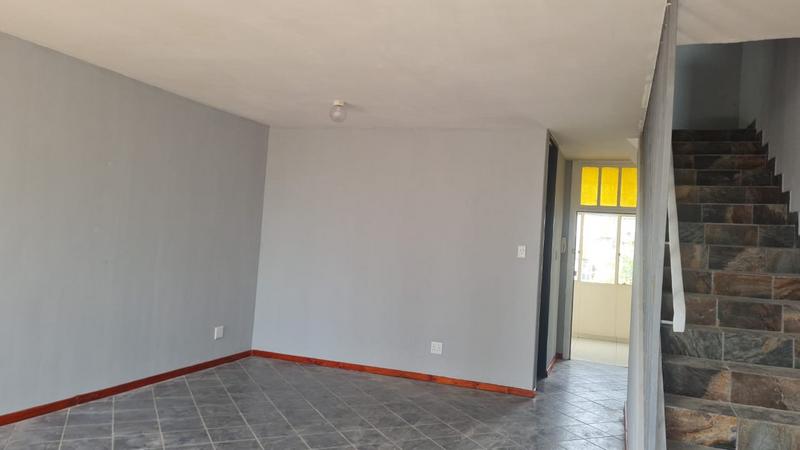 To Let 2 Bedroom Property for Rent in Bedford Gardens Gauteng