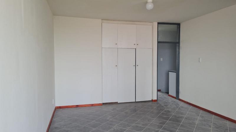 To Let 2 Bedroom Property for Rent in Bedford Gardens Gauteng