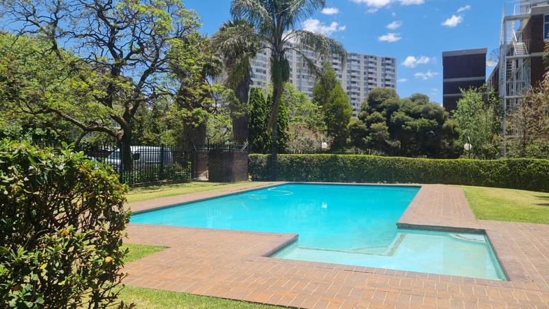 To Let 2 Bedroom Property for Rent in Bedford Gardens Gauteng